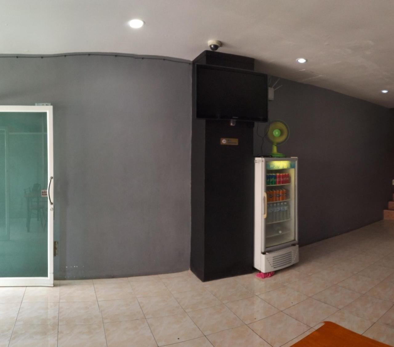 Desire Guesthouse Patong Dış mekan fotoğraf