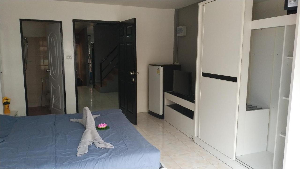 Desire Guesthouse Patong Dış mekan fotoğraf